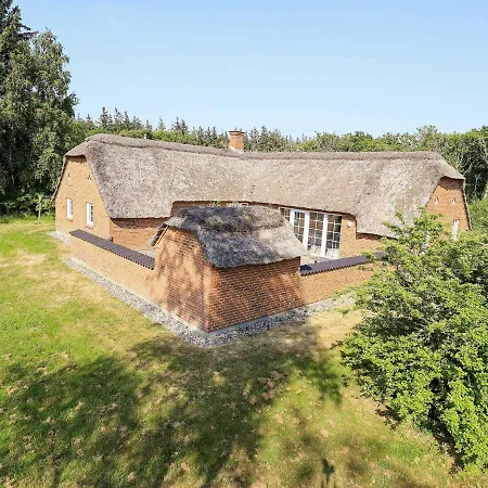 14 Person In Ulfborg * Husby